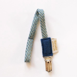 Barnabé aime le café Pacifier Holder Ocean