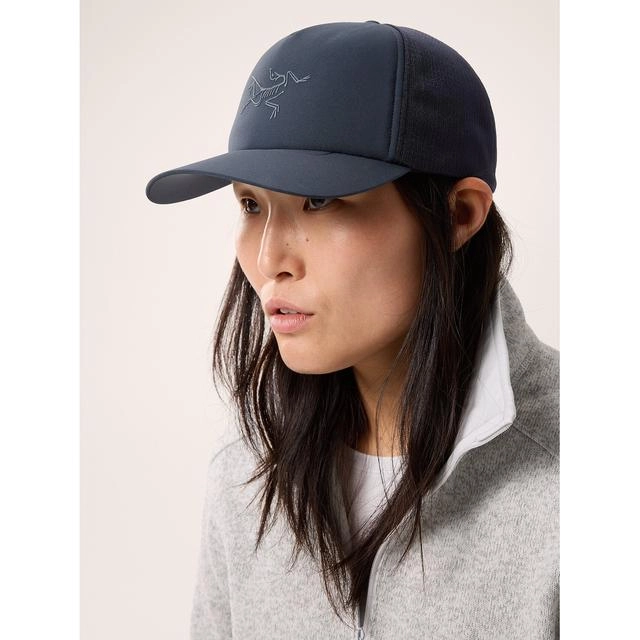 Bird Curved Brim Trucker Hat