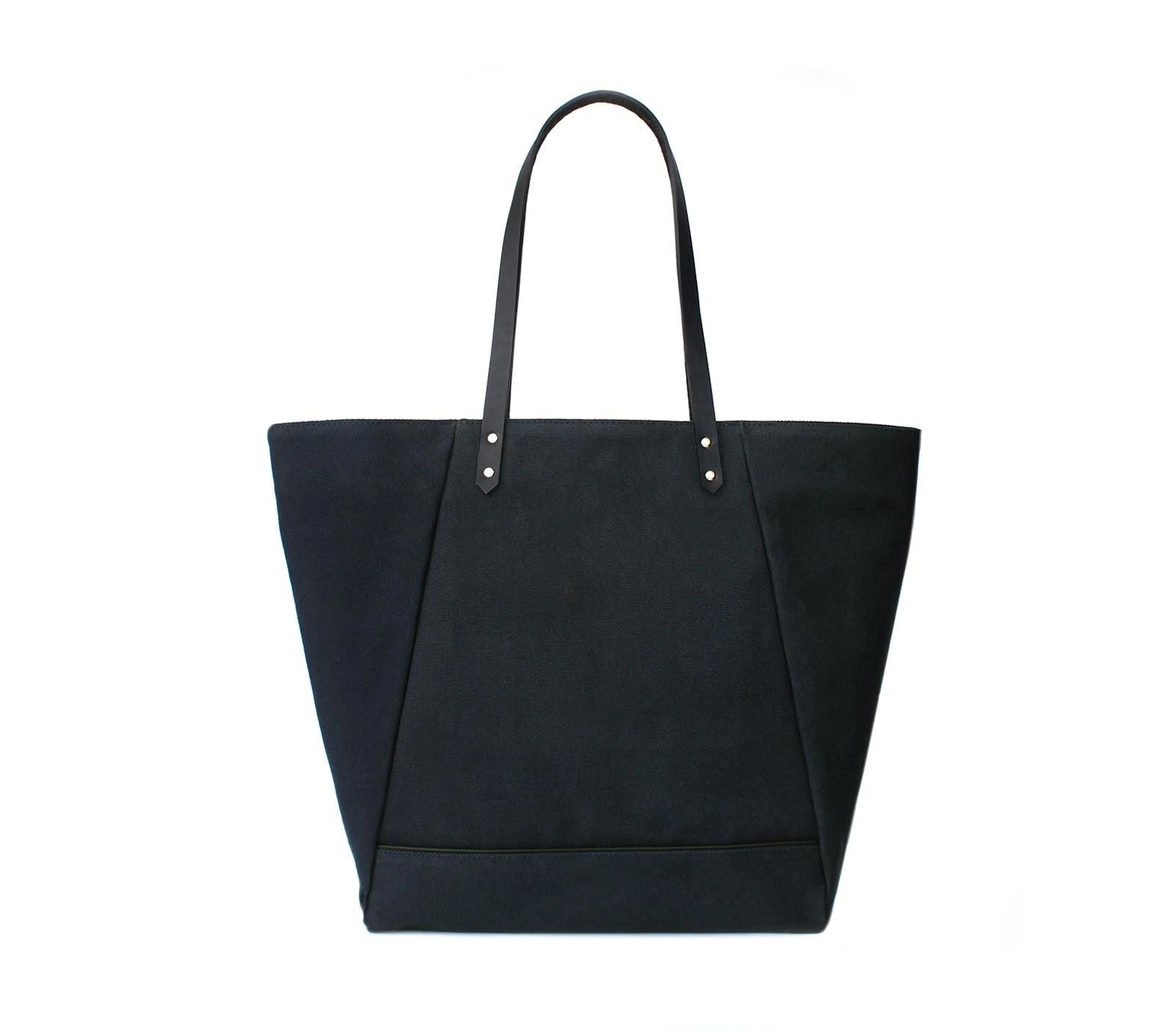 CARRYALL TOTE