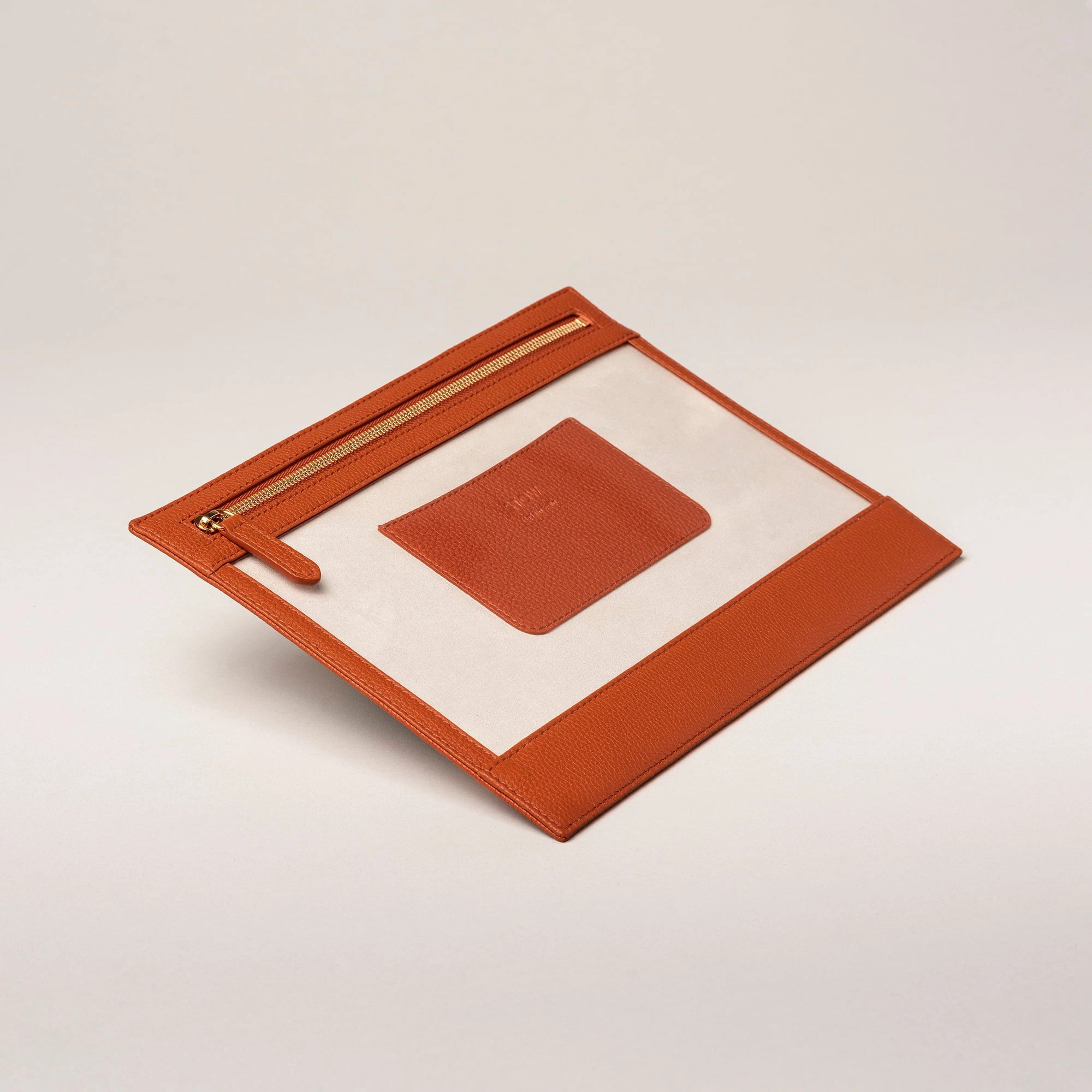 Seeview Pouch