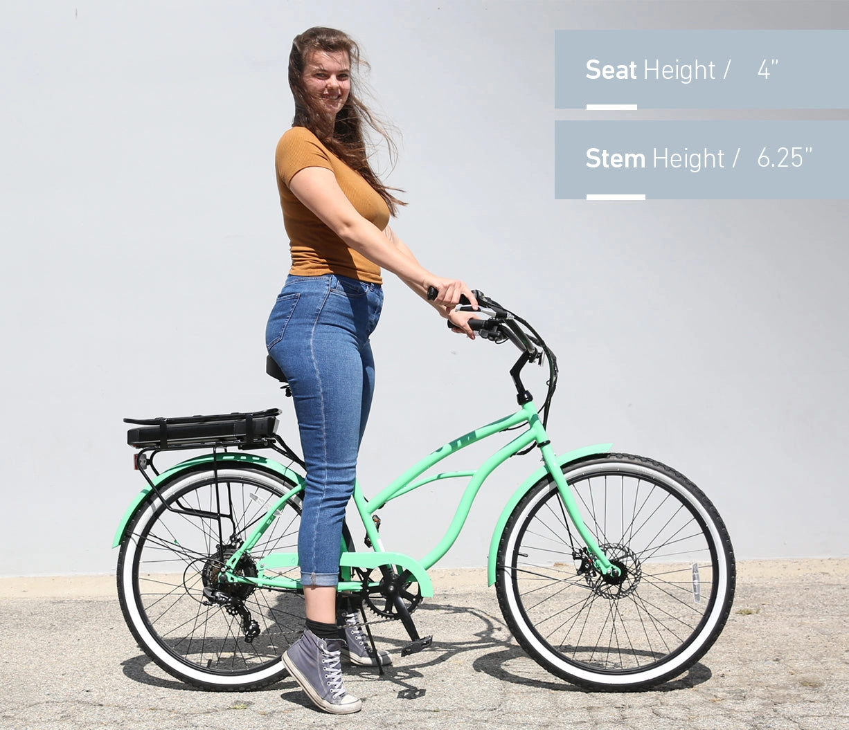 sixthreezero Around the Block Women's NEW 26" 500W 7-Speed Beach Cruiser Bicycle with Rear Rack
