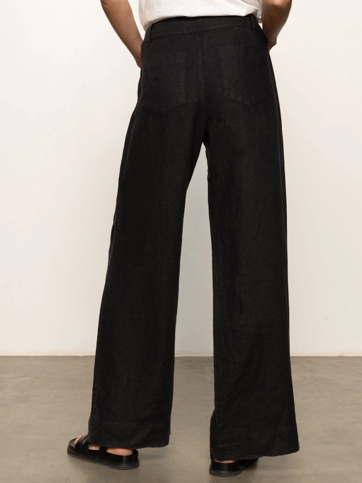 The Linen Marine Wide Leg Semi-High Rise Pant Black