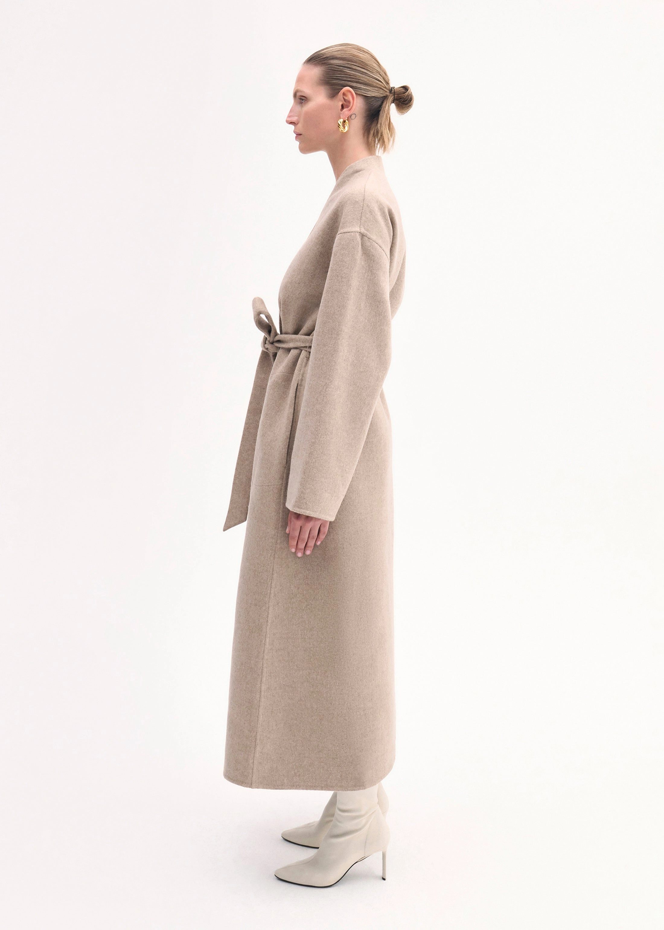 Wrap Coat in Double Faced Wool Cashmere  - Taupe